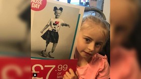 Model Cilik Asal Inggris Melenggang di NYFW 'Tanpa Kaki'