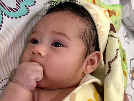 Yog saggy kokrak porno video Ayollar onanizm va orgazm yaqindan