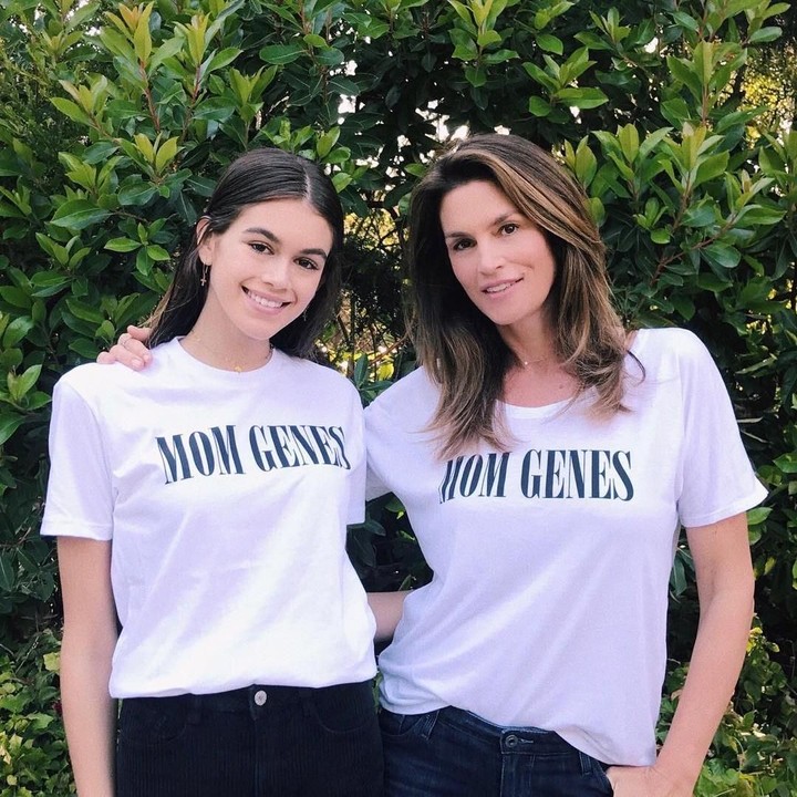 <p>Dengan tubuh ramping dan wajah yang cantik, Kaia, mengikuti jejak Cindy menjadi seorang model <em>catwalk</em>. (Foto: Instagram @cindycrawford)</p>