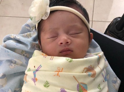 7 Potret Menggemaskan Baby Nichole, Anak Eza Gionino