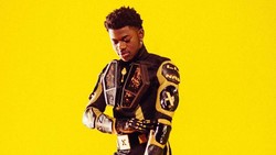Sepatu Isi Darah Lil Nas X Terjual Habis, Kini Kalah Gugatan