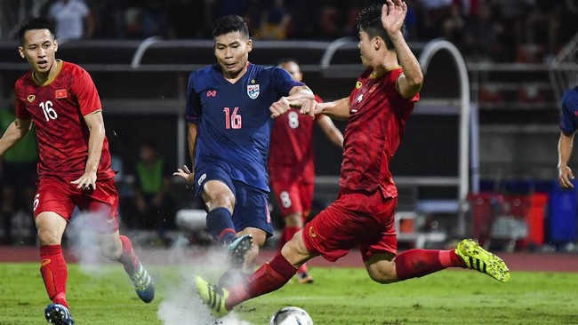 Situasi pertandingan Vietnam vs Thailand di perebutan peringkat ketiga berbeda jauh saat duel aneh kedua tim di fase grup Piala AFF U-19 2022.