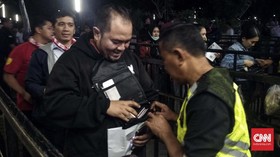 Laga Indonesia vs Thailand, Aparat Sita Ratusan Botol Plastik