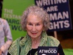 Margaret Atwood hingga John Grisham Tulis Novel soal Pandemi