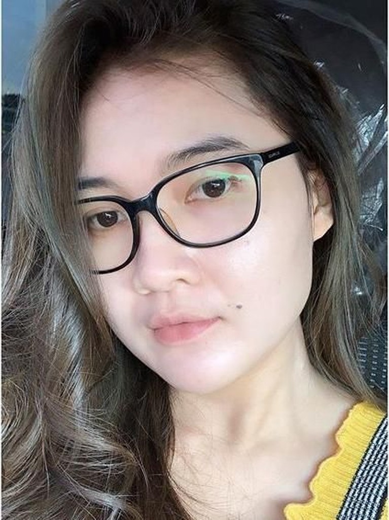 Intip 6 Penampilan 'Polos' Pedangdut Nella Kharisma Beberapa potret penyanyi dangdut Nella Kharisma yang tetap cantik walau tanpa make-up alias polos.