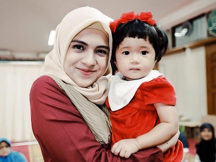 Cerita Nycta Gina Menyusui Anak Kedua dengan Penuh Tantangan
