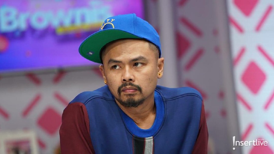 Sering main futsal bareng, Wendy Cagur yakin Vicky Nitinegoro pakai narkoba.