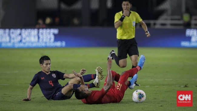Jelang melawan Timnas Indonesia U-23 pada laga pertama SEA Games 2019, Thailand U-23 membawa lima pemain berstatus senior untuk tampil di Filipina.
