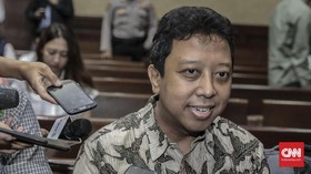 Romahurmuziy Dituntut 4 Tahun Bui dan Pencabutan Hak Politik