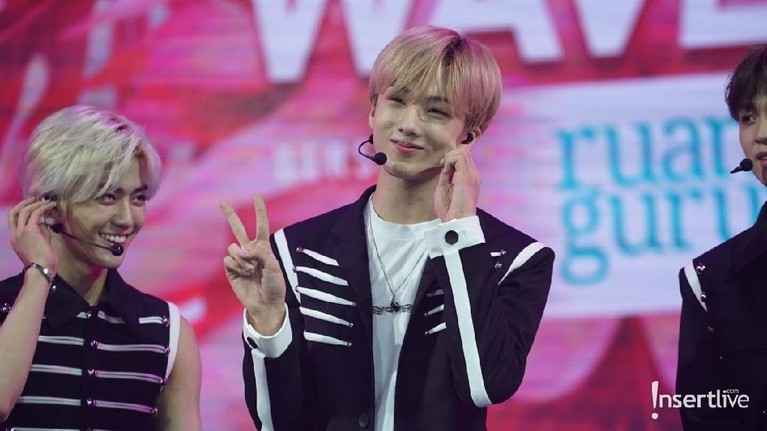 7 Potret Aegyo NCT Dream yang Buat NCTzen Histeris Aegyo NCT Dream di Korean Wave 2019 ini buat NCTzen berteriak histeris. Mau lihat aksi aegyo mereka?