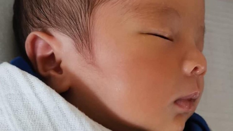 Sandra Dewi baru saja melahirkan anak keduanya, Mikhaell Moeis, pada awal September ini.