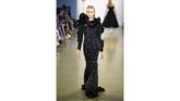 FOTO: 4 Desainer Indonesia 'Warnai' New York Fashion Week Empat desainer Indonesia unjuk gigi di ajang New York Fashion Week: The Shows, yaitu 2Madison Avenue, Yogiswari P, Ayumi, dan Julianto.