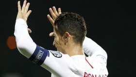 FOTO: Ronaldo Kejar Rekor Gol Ali Daei