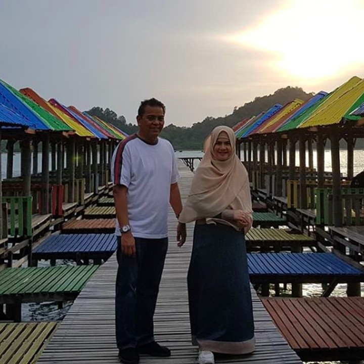 <p>Semoga sehat dan bahagia selalu ya Bunda Astri dan keluarga. (Foto: Instagram @astrie_ivo)  </p>