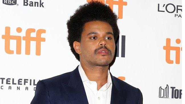 The Weeknd tak tinggal diam saat serialnya, The Idol, diberitakan memiliki lingkungan kerja yang buruk dan ceritanya mengandung konten kekerasan seksual.