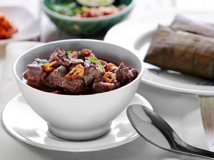 Resep Coto Makassar, Sedapnya Aroma Khas Sambal Taoco