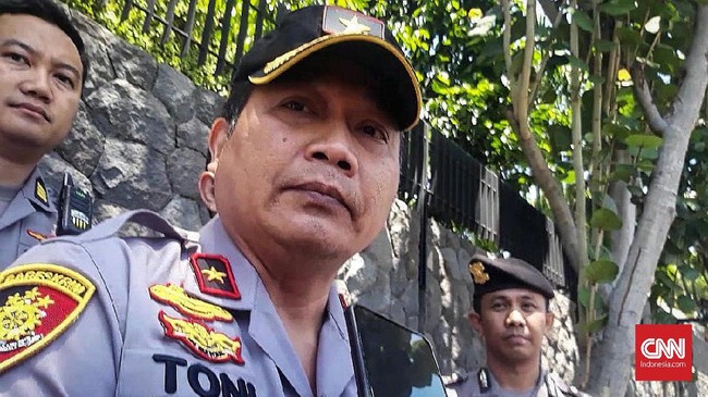 Polda Jatim mendatangi Konjen Australia di Surabaya untuk memastikan keberadaan lokasi Veronica Koman di Negeri Kangguru.