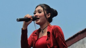 Nella Kharisma Rilis Lagu 'Aku Ingin Cinta Yang Nyata'