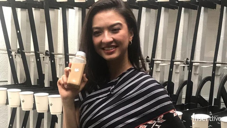 Raline Shah buka kedai kopi Kisaku.