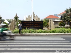 Dihadiri Gatot Nurmantyo, Tabur Bunga di TMP Kalibata Diwarnai Kericuhan