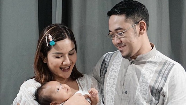 Ekaterina Andreevnaning jinsiy aloqada bolgan fotosuratlarini koring. Ruscha tarjima bilan retro video