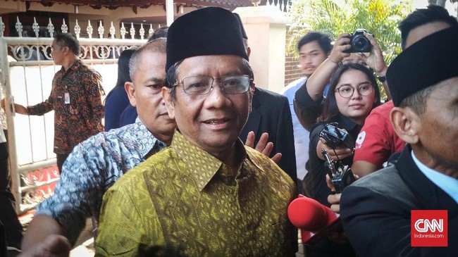 Menko Polhukam Mahfud MD mengklaim secara umum memiliki kesamaan pandangan dengan MUI, namun dia enggan merinci.