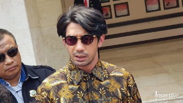 img-title Reza Rahadian Bangga Jika Filmnya Dapat Menyentuh Hati Penonton