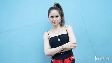 img-title Komplain soal Demo, Cinta Laura Dibandingkan dengan Awkarin