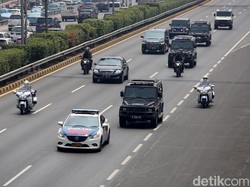 Ssstt... Jokowi Diam-diam Pantau Mobil Menteri yang Suka Masuk Jalur Busway