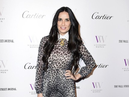Demi Moore Ungkap Skin Care yang Bikin Tetap Cantik di Usia 56 Tahun