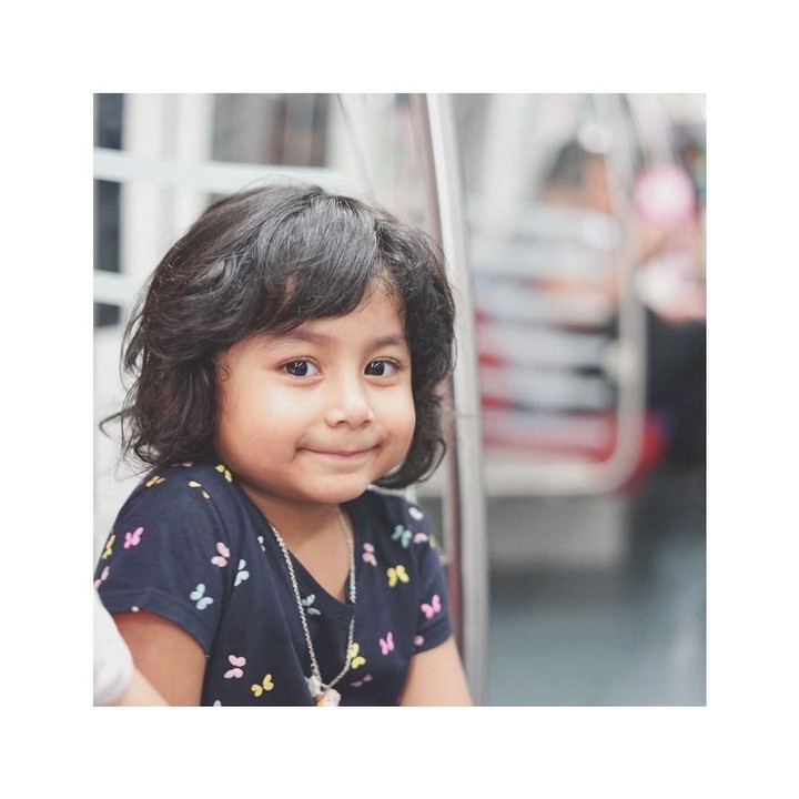 Semoga tumbuh jadi anak yang membanggakan ya, Shakila. (Foto: Instagram @sonyafatmala)
