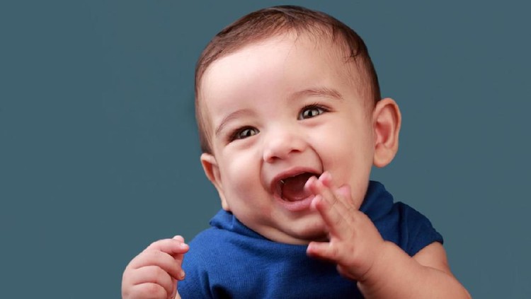 Nama bayi Islam ini bisa Bunda jadikan inspirasi menamai si kecil yang diprediksi berjenis kelamin laki-laki.