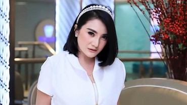 img-title 8 Tahun Menjanda, Ini Cara Kiki Amalia Lampiaskan Hasrat Seksual