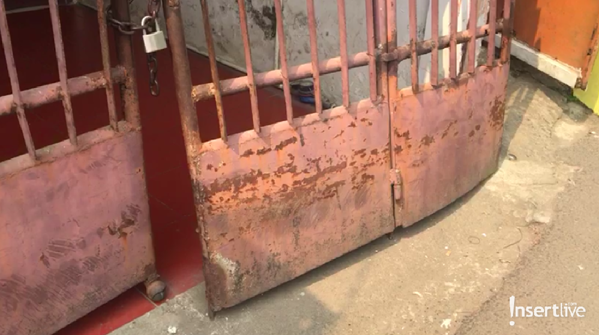 Berikut ini foto-foto kerusakan yang disebabkan Haidar&comma; putra Elvy Sukaesih&period;