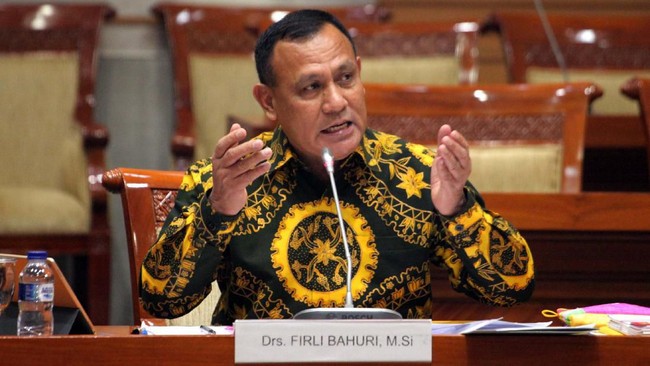 ICW menilai banyak catatan negatif yang dibiarkan sejak tahap awal seleksi calon pimpinan KPK hingga pemilihan Irjen Firli Bahuri di DPR pada Jumat dini hari.