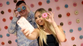 FOTO: Kemeriahan Selfie Factory London