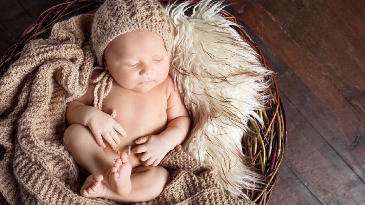 Alam menghadirkan berbagai inspirasi. Salah satunya, nama bayi laki-laki yang keren terinspirasi dari air.