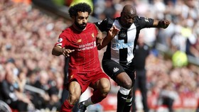 Liverpool Unggul 2-1 Atas Newcastle di Babak Pertama