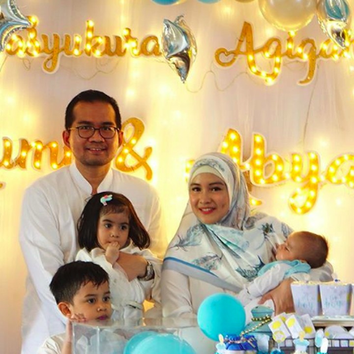<p>Intan Nuraini bersama suaminya Donny Azwan Putra dikarunia tiga anak. (Foto: Instagram @intan_nuraini)</p>