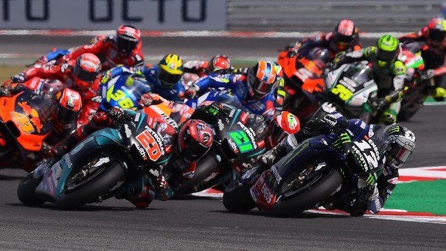 Live streaming Trans7 MotoGP Jepang 2019 di Sirkuit Motegi, Minggu (20/10), bisa diikuti melalui CNNIndonesia.com di sini.