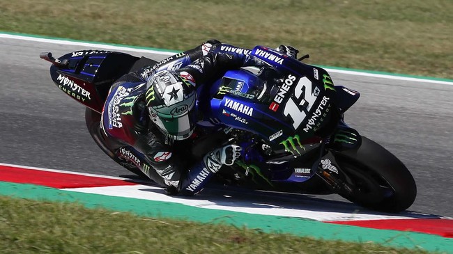Maverick Vinales berhasil jadi pebalap tercepat di sesi latihan bebas kedua MotoGP Aragon, disusul Valentino Rossi di posisi kedua.