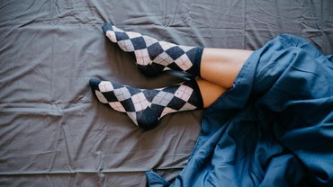 Usai Viral Kain Jarik, Kini Muncul Fetish Kaus Kaki
