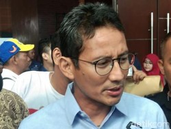 Sandiaga Bingung, Ekonomi Tumbuh Tapi Cari Kerja Kok Susah