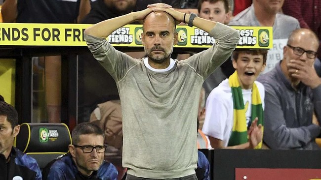 Pep Guardiola mengalami masa sulit pada musim keempat bersama The Citizens seperti yang dirasakan saat mengarsiteki Barcelona.