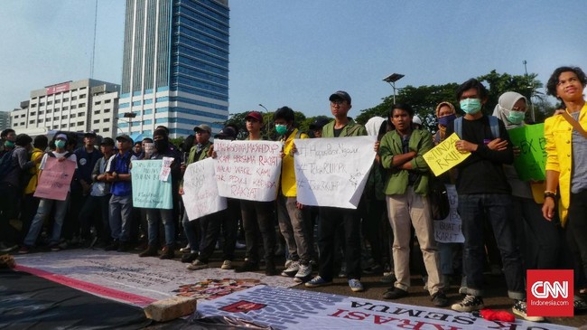 Draf RKUHP terbaru belum bisa diakses publik. Padahal, menurut rencana, RKUHP akan disahkan jadi UU pada awal Juli mendatang.
