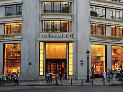 Pabrik Parfum Louis Vuitton akan Produksi Hand Sanitizer Gratis