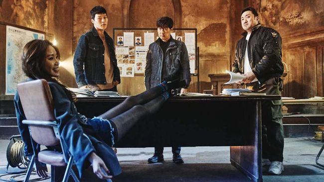 K-Movievaganza Trans7 akan memutar sejumlah film Korea pada libur Natal dan Tahun Baru. Berikut daftar dan jadwal penayangannya.