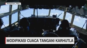 VIDEO: Begini Modifikasi Cuaca Tangani Karhutla di Riau