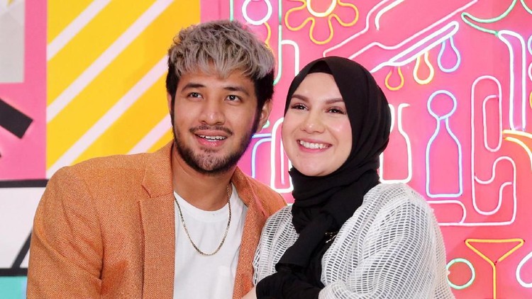 Setelah mengalami pendarahan saat hamil, Irish Bella diindikasi mengalami infeksi saluran kemih.