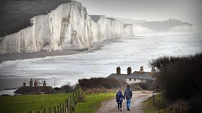 Bagi yang sedang berada di London dan ingin jalan kaki sambil mengirup udara segara, sejumlah tempat ini bisa dikunjungi.